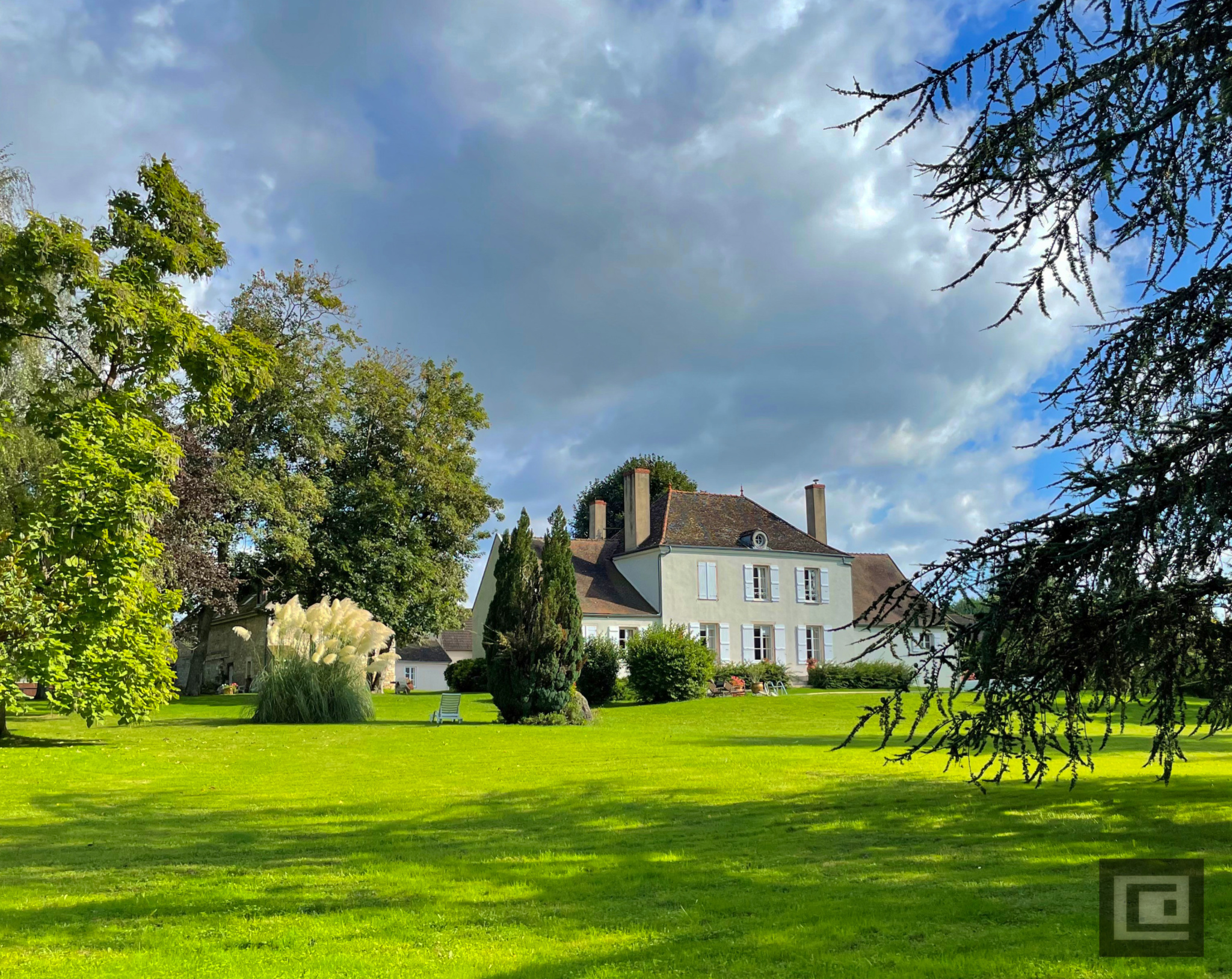 La Maison du Parc - Une demeure familiale ouverte sur la nat